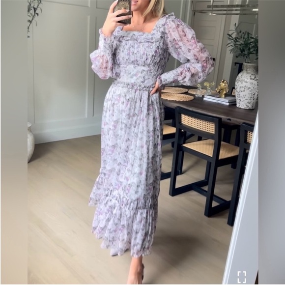 Ivy City Co Dresses & Skirts - Ivy City Co Lavender Floral Long Sleeve Maxi Dress
